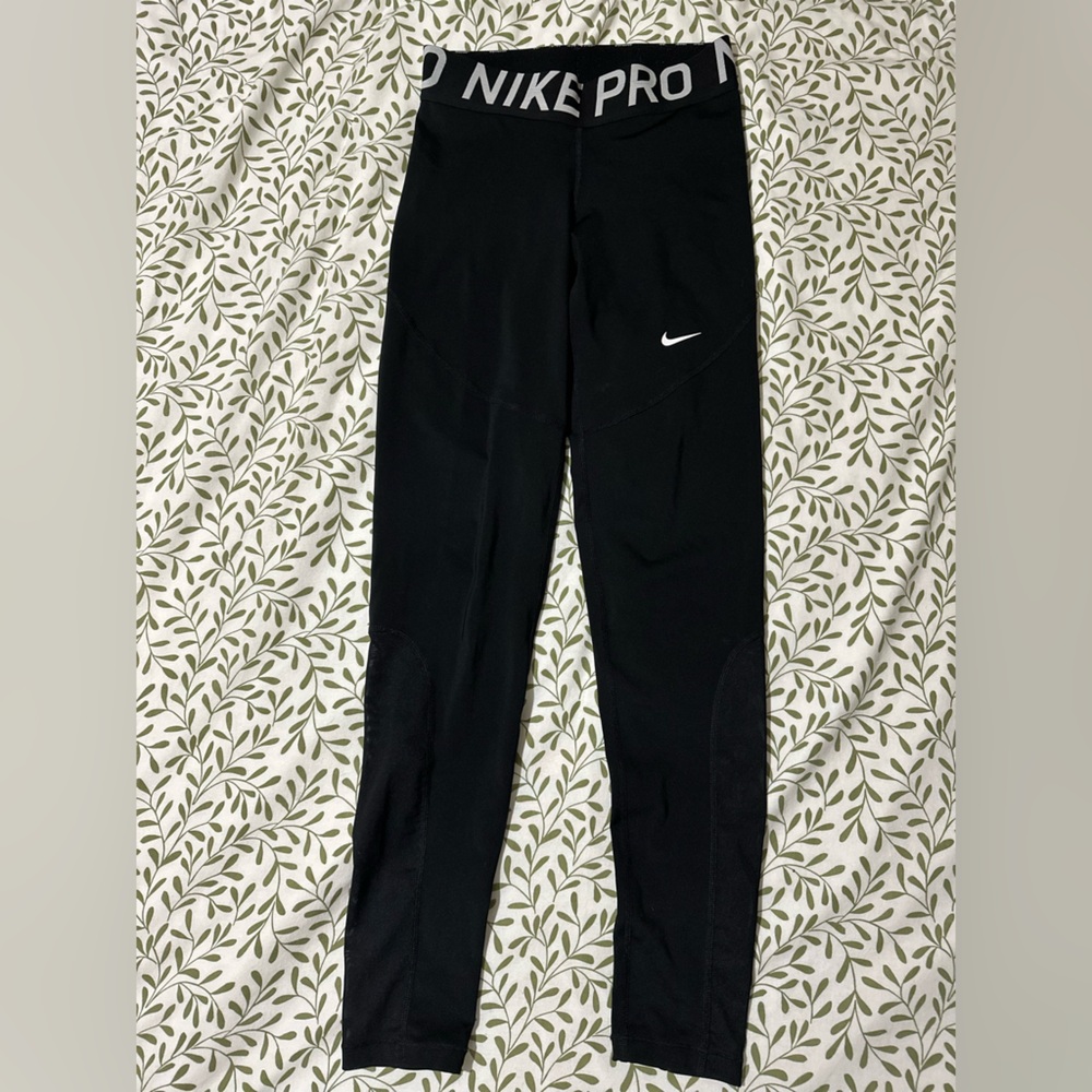 Nike Black Drifit Leggings, Small